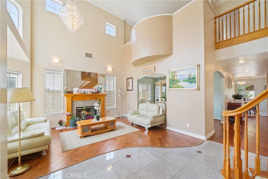 San Gabriel, CA 91775,5939 N Vista ST