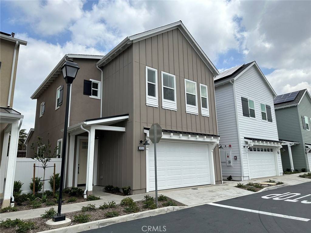 Glendora, CA 91740,953 E Wonder Lane