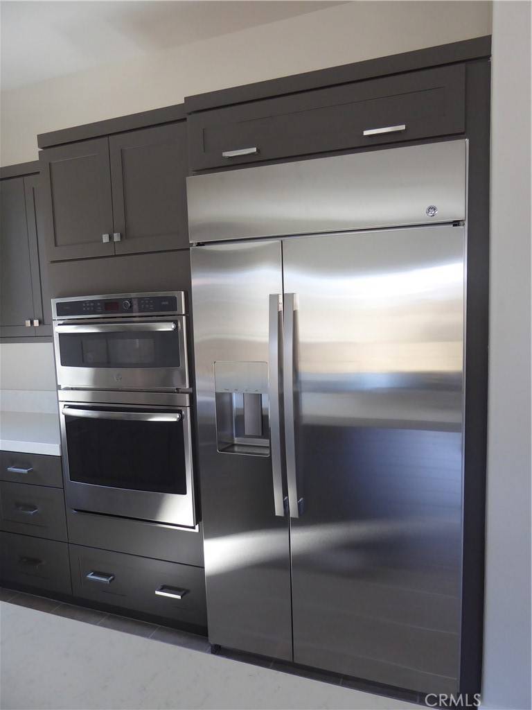 Lake Forest, CA 92630,652 Athos