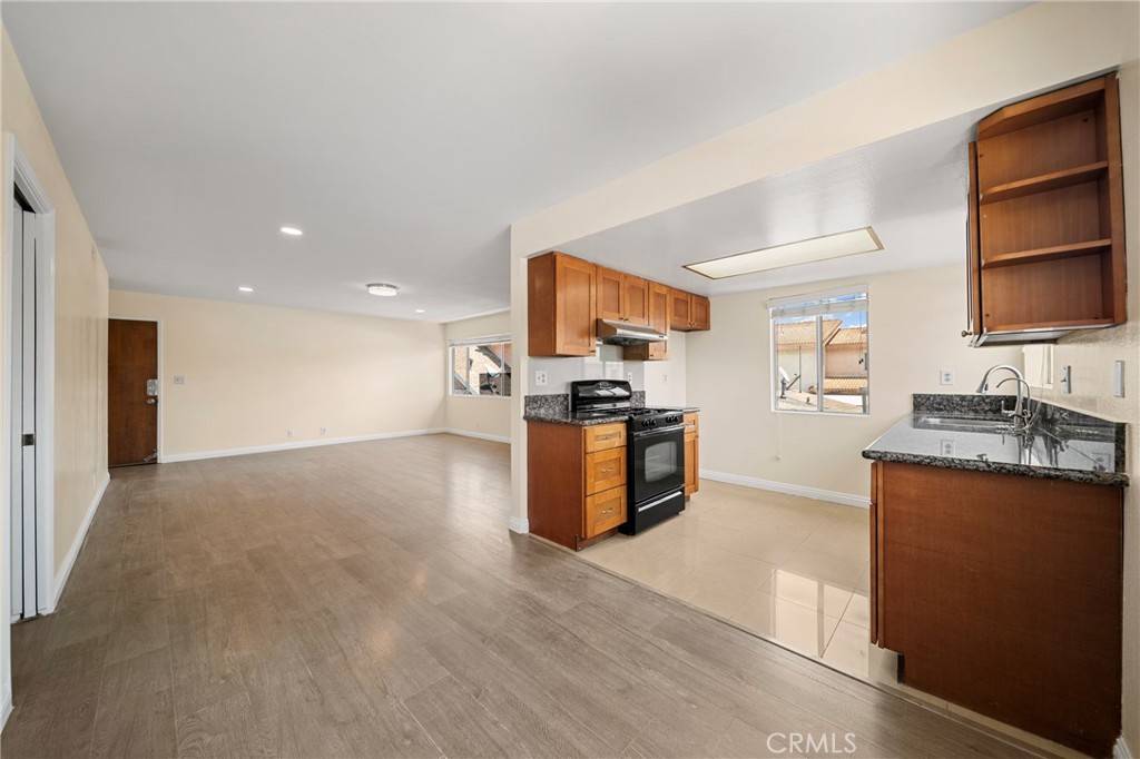 Alhambra, CA 91801,1524 Acacia #5