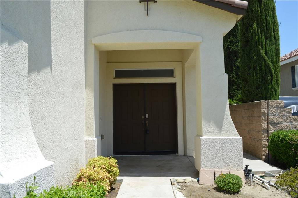 Fontana, CA 92336,5119 St Albert DR