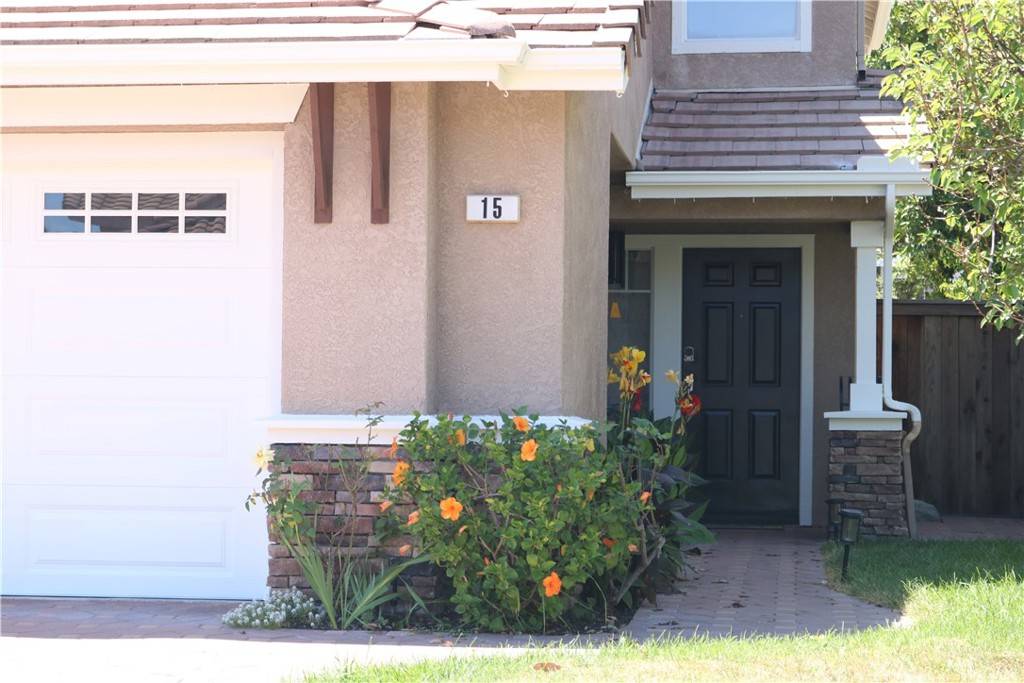Lake Forest, CA 92610,15 Tavella