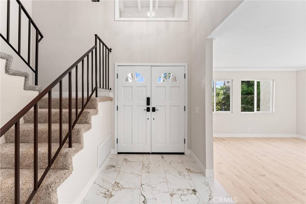 Orange, CA 92869,5128 E Cerritos DR