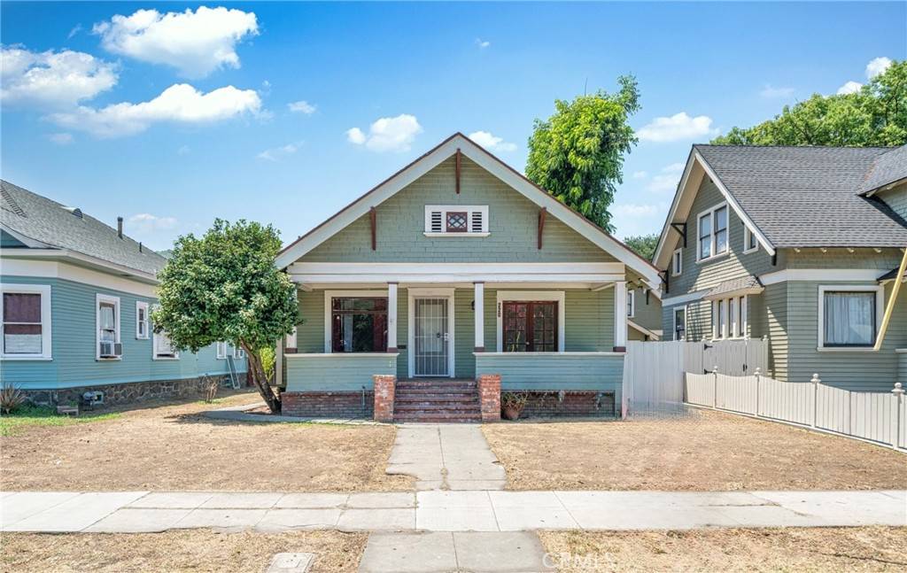 Pomona, CA 91767,220 E Kingsley AVE