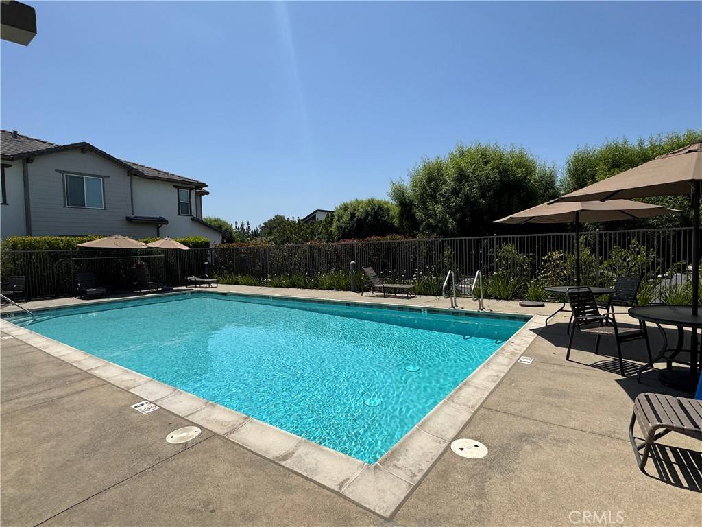 Yorba Linda, CA 92886,18083 Burke