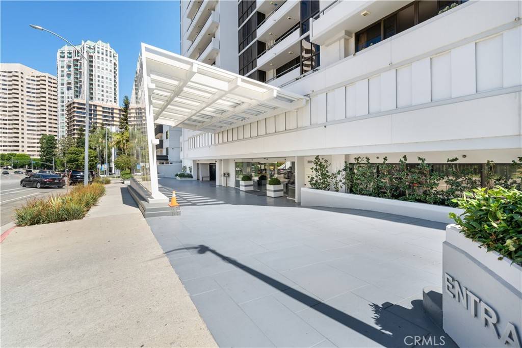 Los Angeles, CA 90024,10660 Wilshire BLVD #609