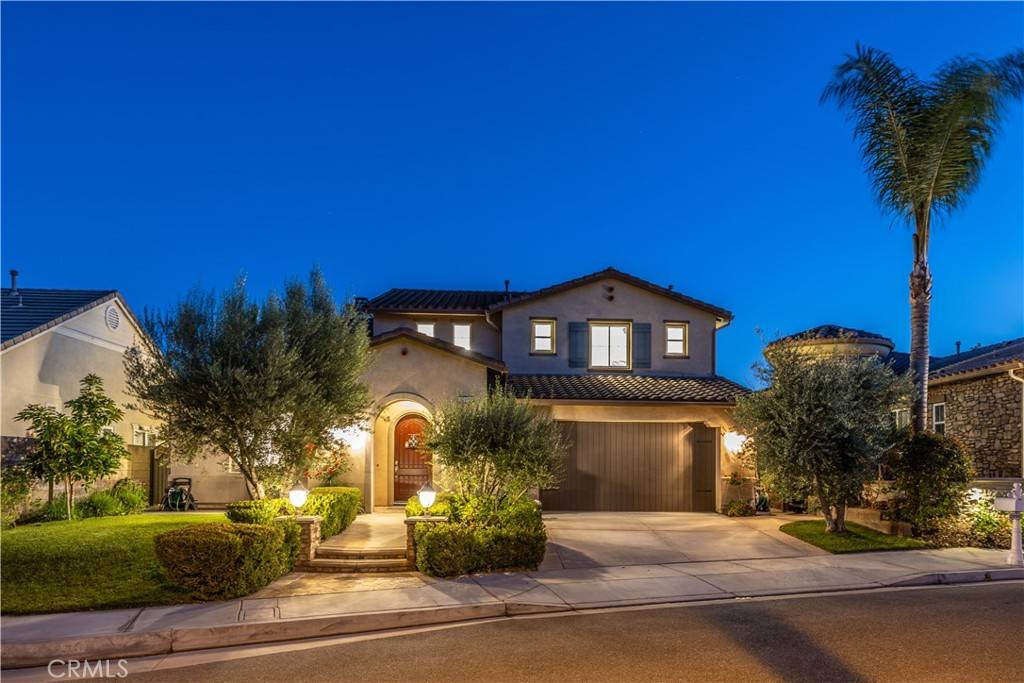 Yorba Linda, CA 92886,20100 Livorno LN