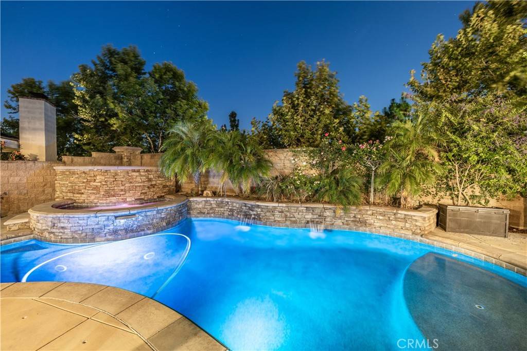 Yorba Linda, CA 92886,20100 Livorno LN