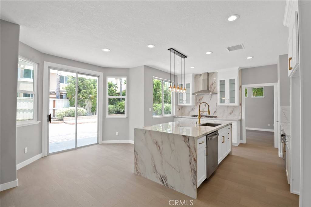 Rancho Cucamonga, CA 91730,9406 Glenaire CT