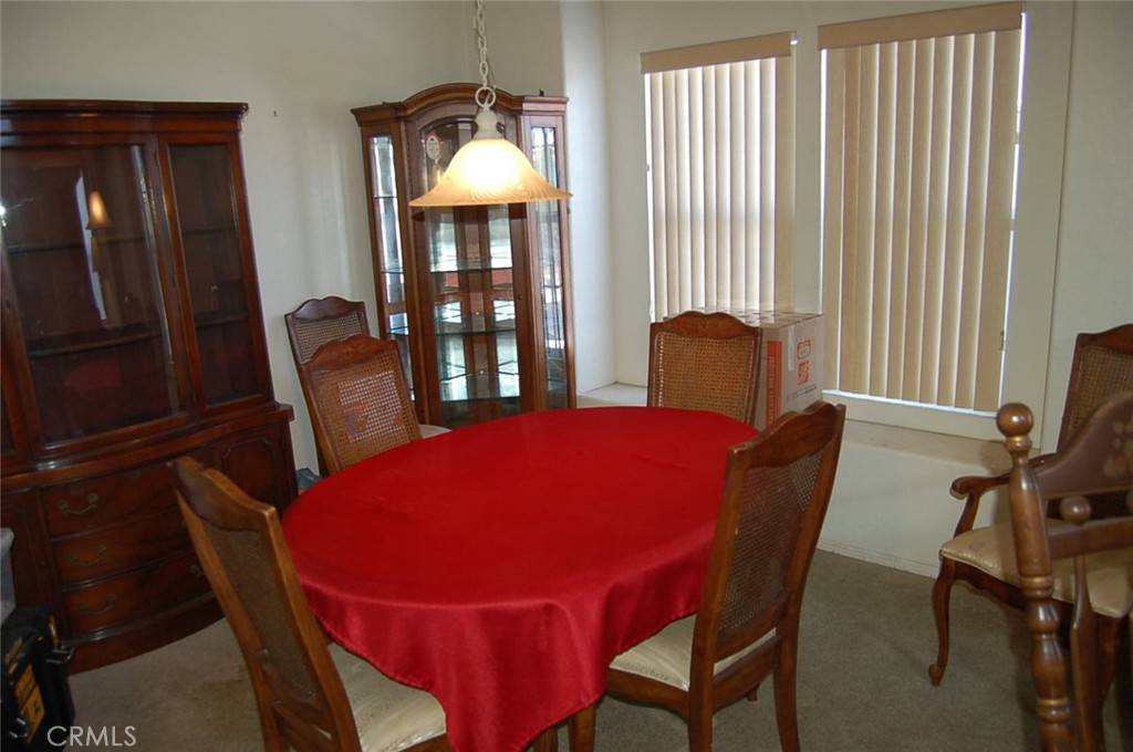 Rialto, CA 92376,2744 W Rialto AVE #33