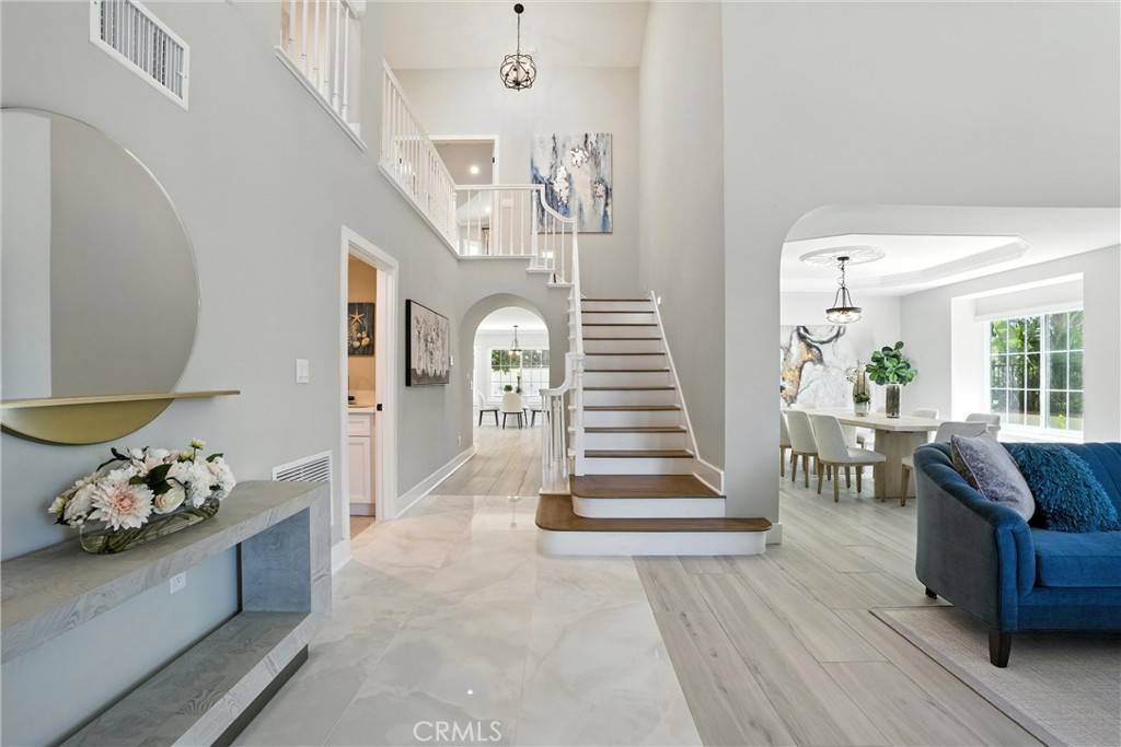 Yorba Linda, CA 92887,20455 Via Canarias
