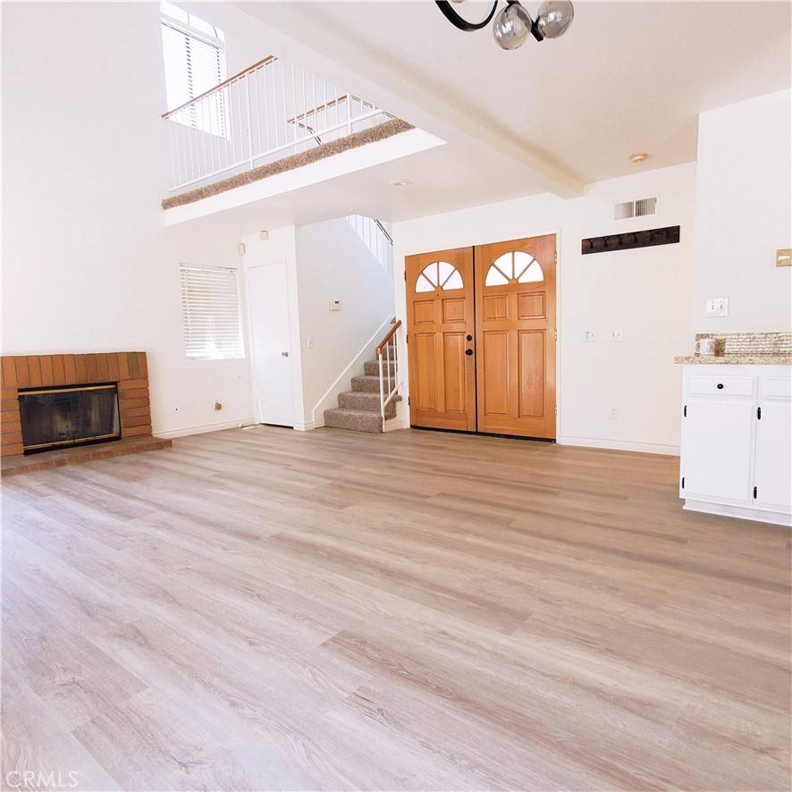 San Bernardino, CA 92408,1387 Sycamore LN