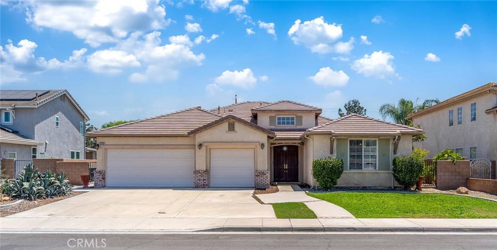 Eastvale, CA 92880,5722 Canoe DR
