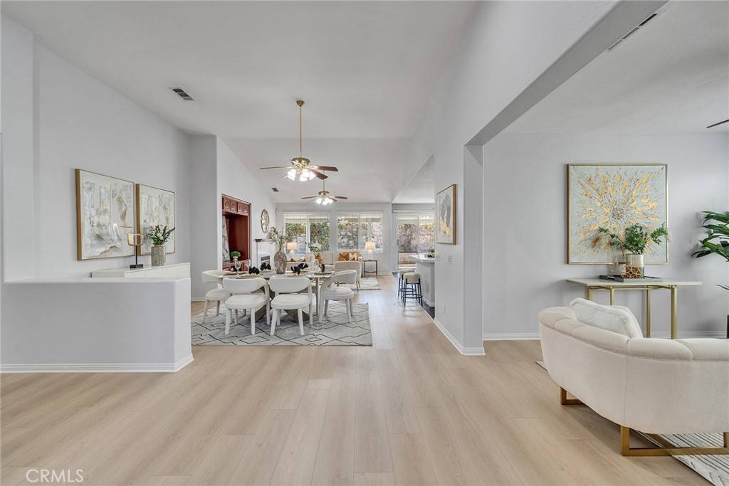Eastvale, CA 92880,5722 Canoe DR