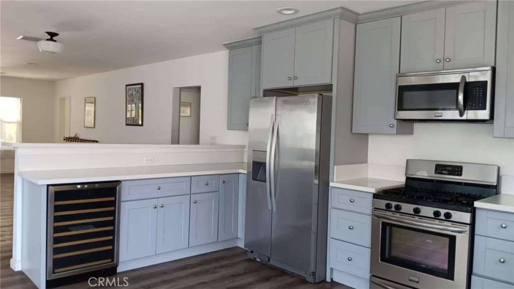 Long Beach, CA 90803,202 Mira Mar AVE