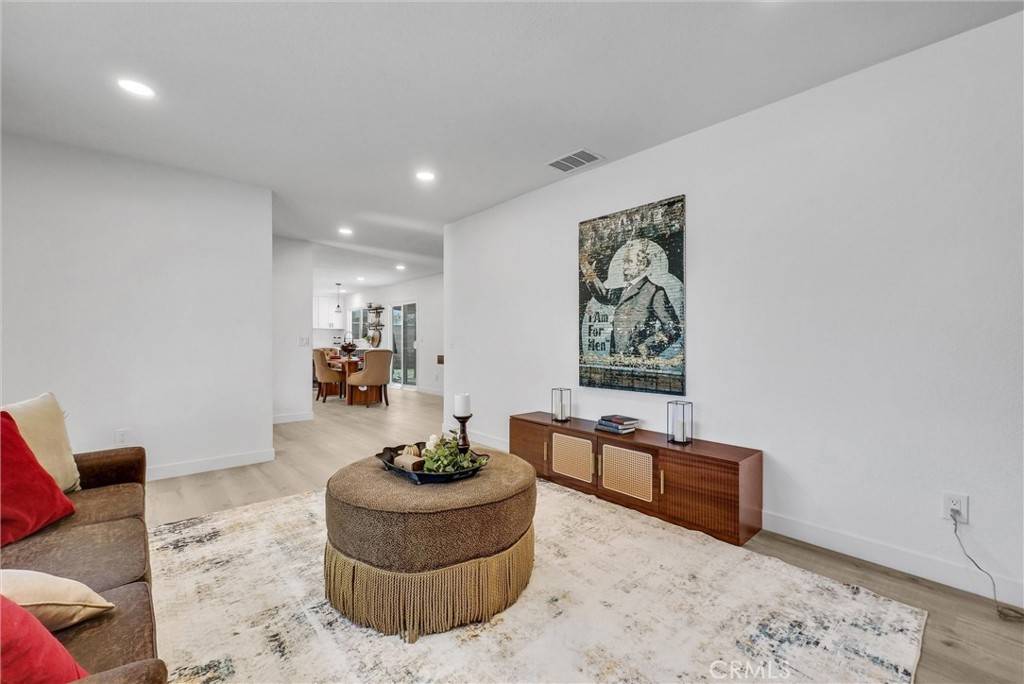 Ontario, CA 91761,1126 E Cherry Hill ST