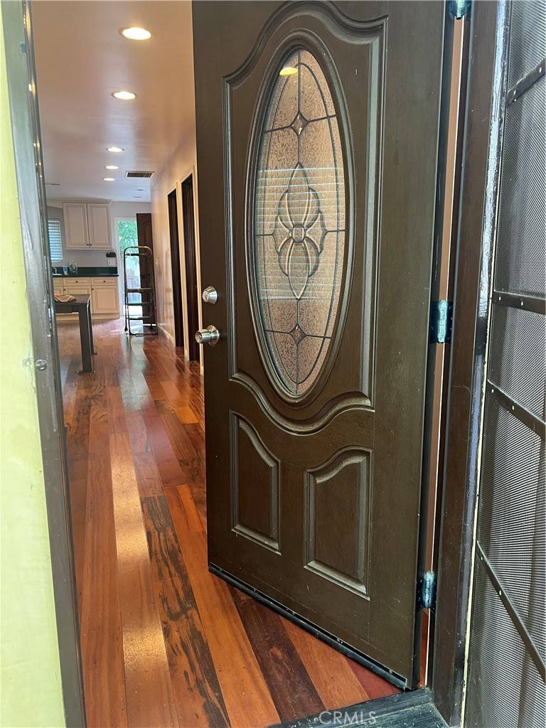 Crestline, CA 92325,690 Forest Shade RD