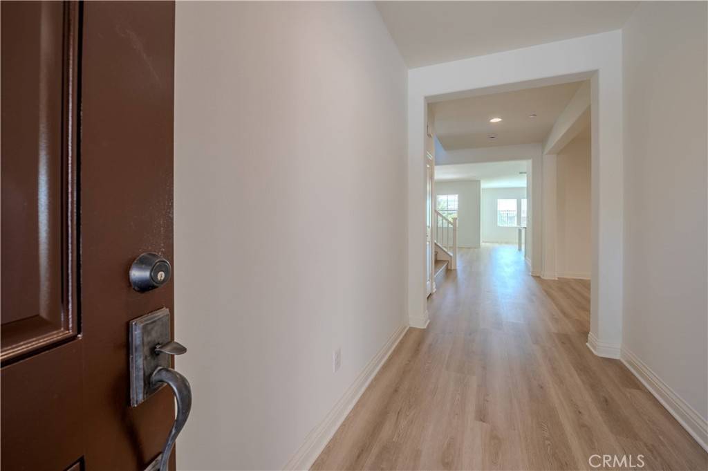 Ontario, CA 91762,2786 Arbor LN