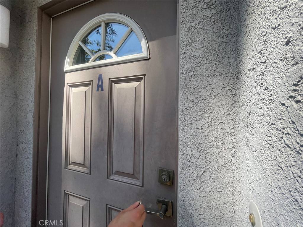 Alhambra, CA 91801,112 N Primrose AVE
