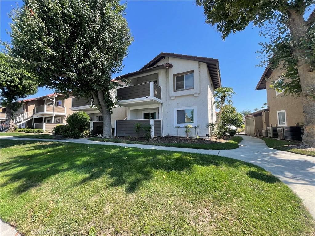 Ontario, CA 91761,3638 Oak Creek DR #A