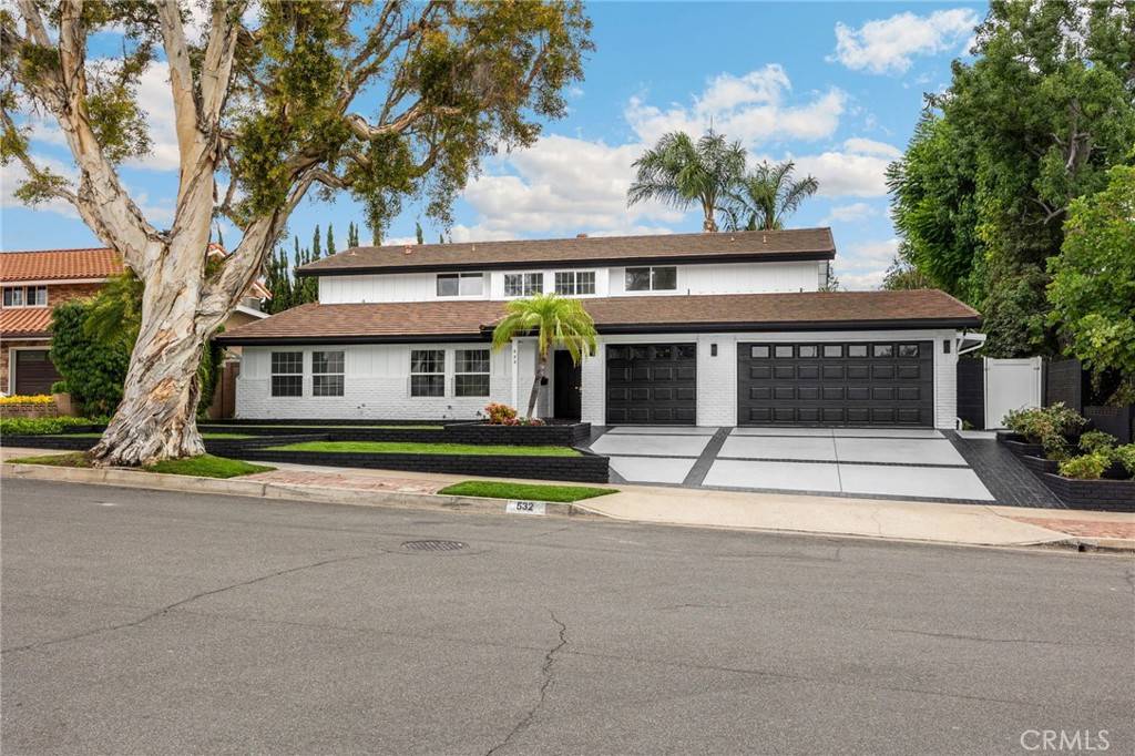 Placentia, CA 92870,532 Somerset DR