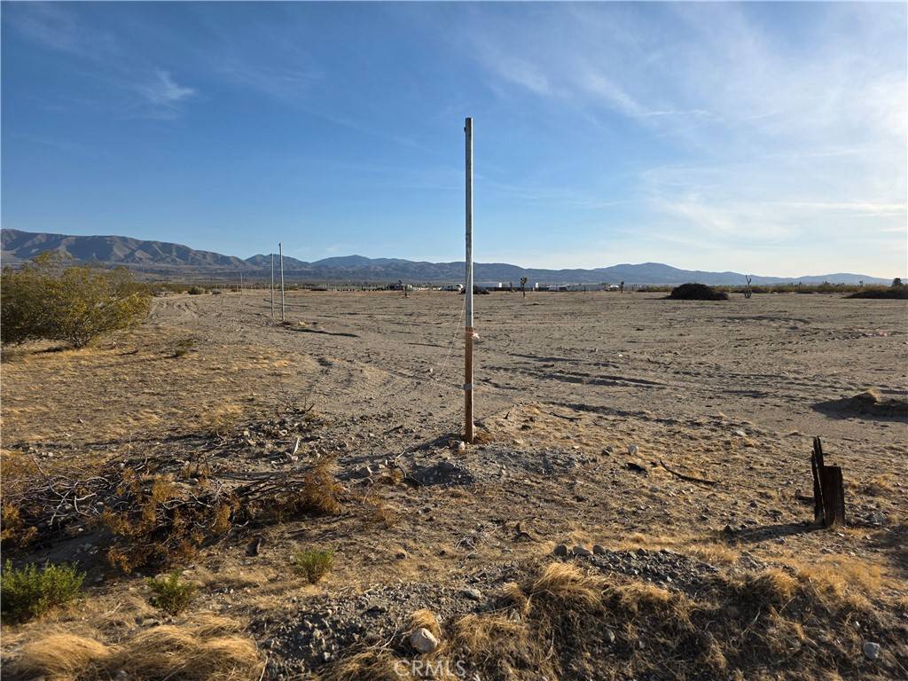 Littlerock, CA 93543,9 E Avenue S