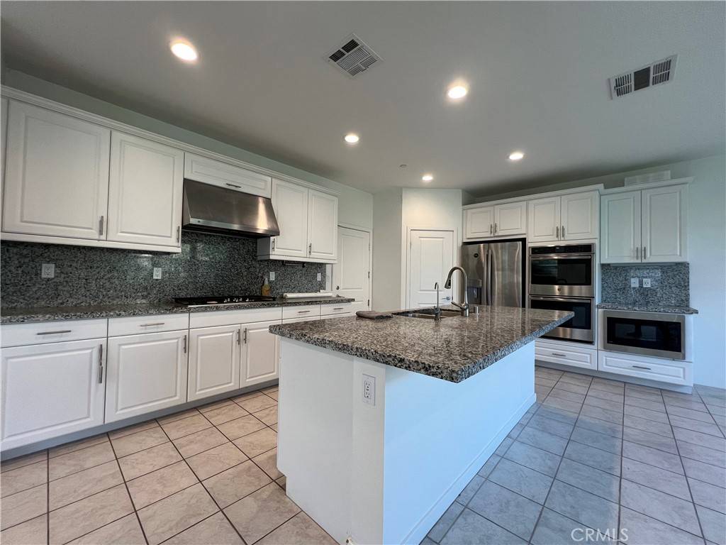 Ontario, CA 91762,4917 S Avocado TRL