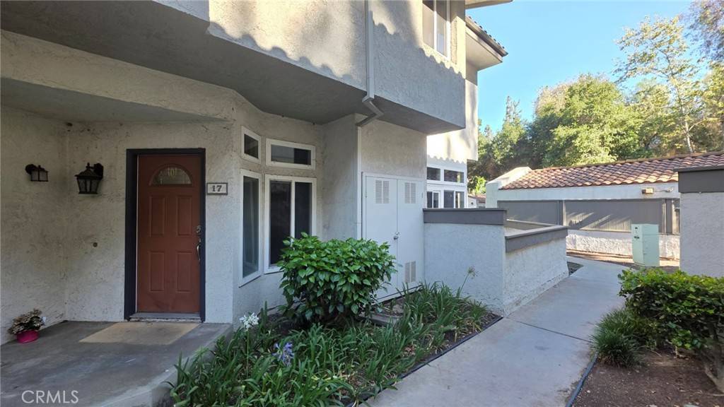 Pomona, CA 91766,17 Blackbird LN