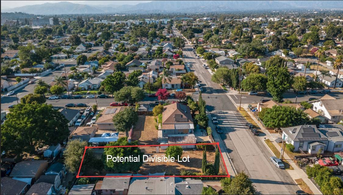 Pomona, CA 91766,688 E 11th ST