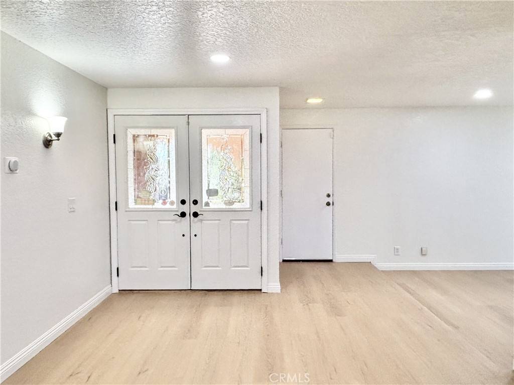 Ontario, CA 91762,1516 N Granite AVE
