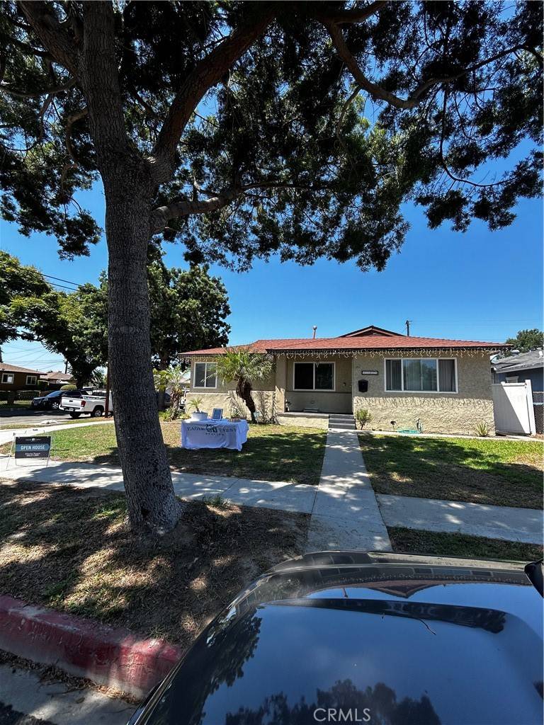 Norwalk, CA 90650,11329 Alburtis AVE