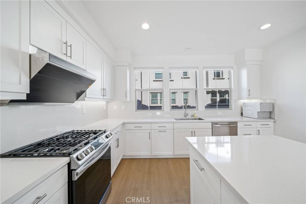 Claremont, CA 91711,207 Colby Circle