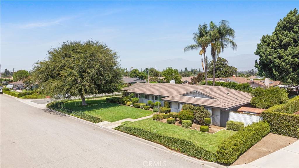 West Covina, CA 91791,1917 E Greenville DR