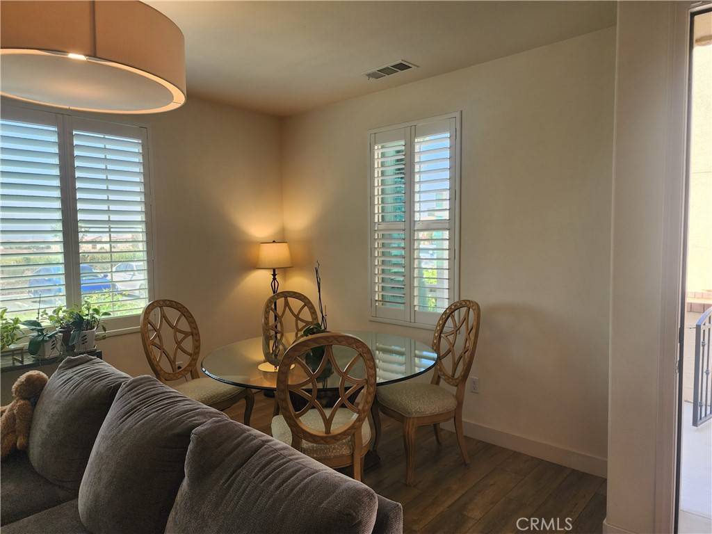 Ontario, CA 91762,3287 E Wild Horse Privado #13