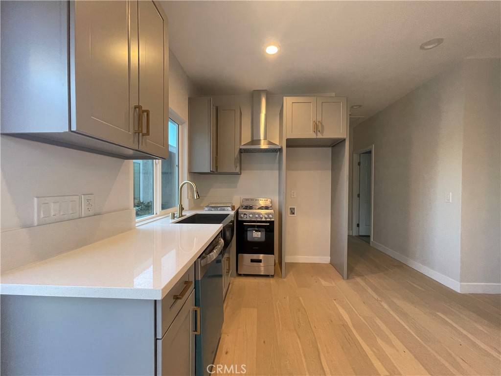 Ontario, CA 91761,623 E Elm ST #B