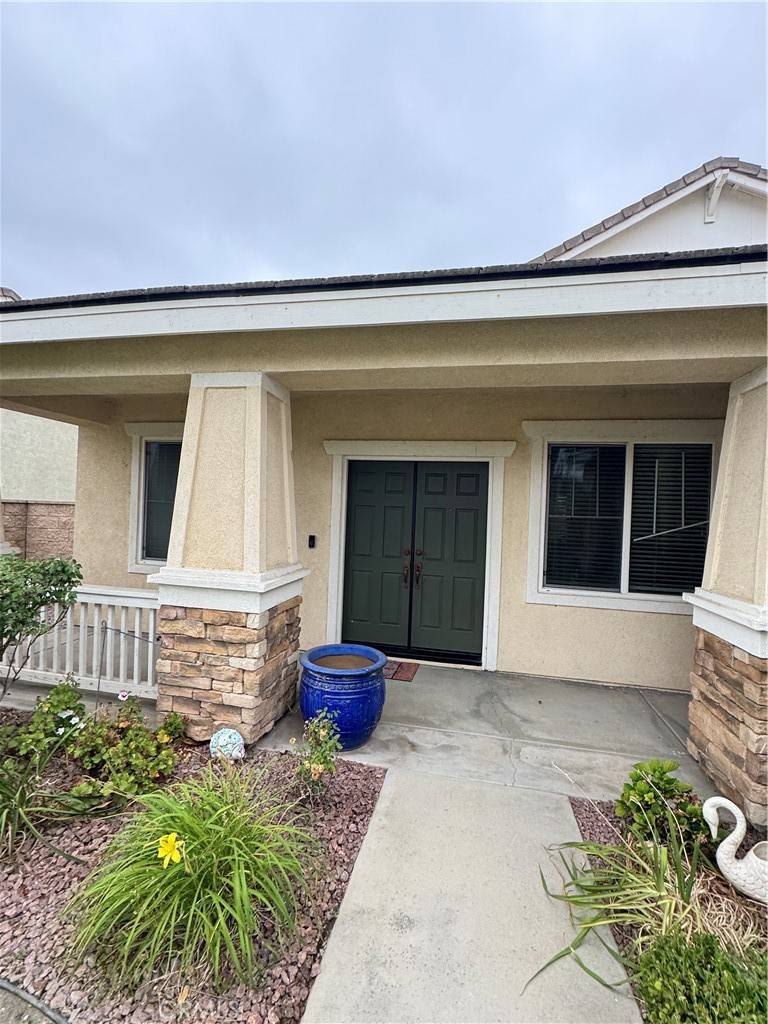 Eastvale, CA 92880,6483 Hunter RD