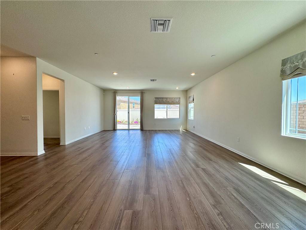 Riverside, CA 92507,19318 Sweet Grove CIR