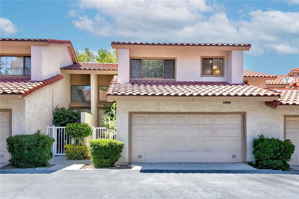 Diamond Bar, CA 91765,1325 Solera LN #3