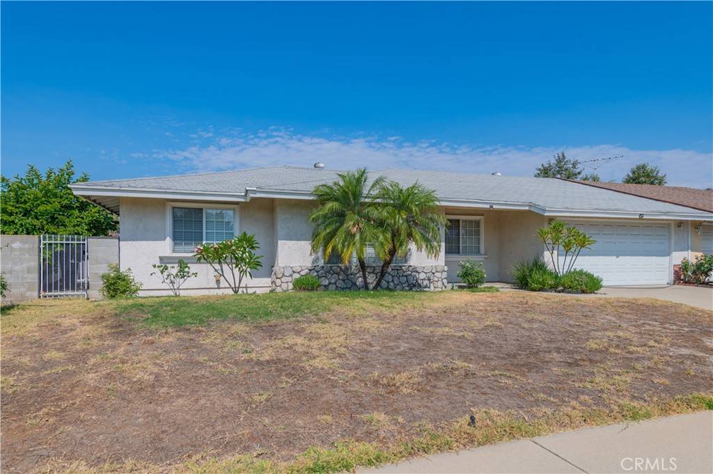 Glendora, CA 91740,1735 S Banna AVE