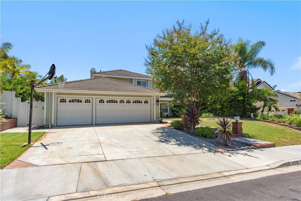 Yorba Linda, CA 92887,21730 Feather AVE