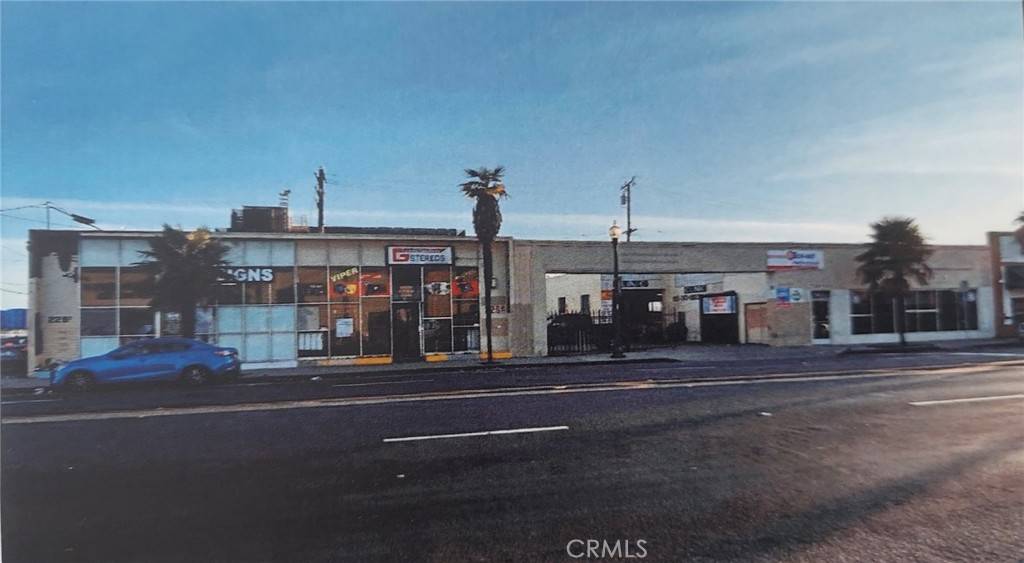 Oxnard, CA 93030,214 E 5th ST