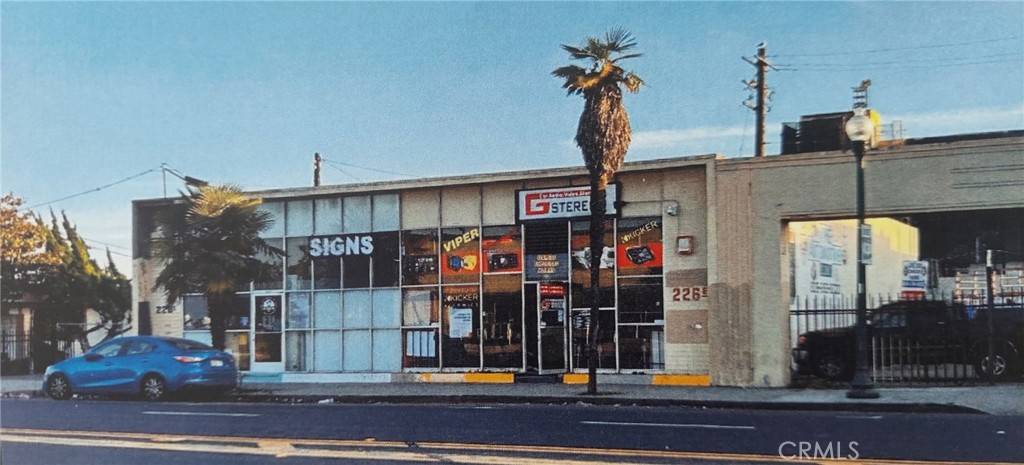 Oxnard, CA 93030,214 E 5th ST