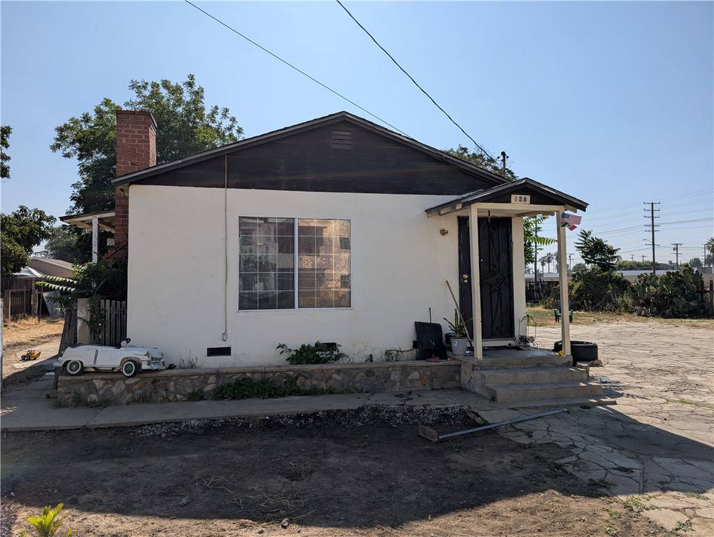 Pomona, CA 91768,128 N Myrtle AVE