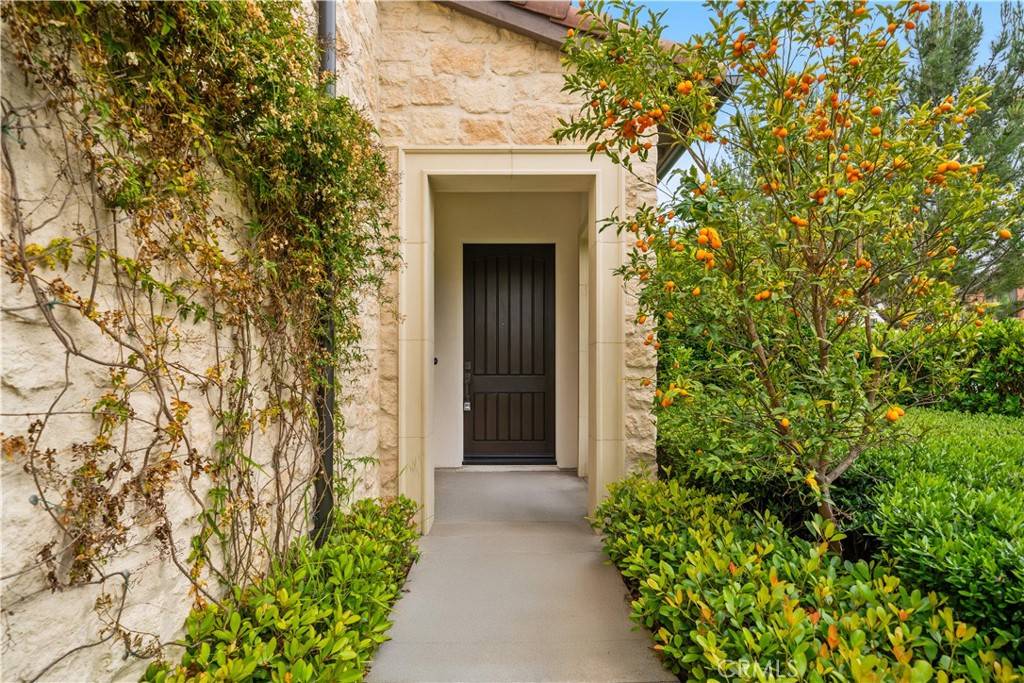 Irvine, CA 92602,118 Appian