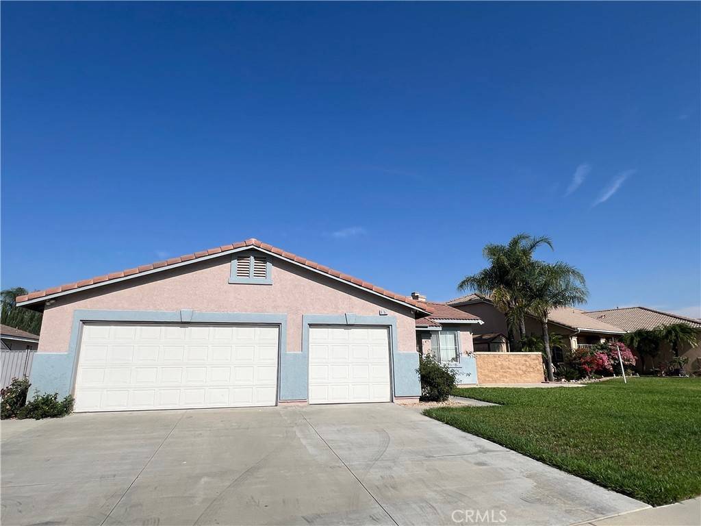 Eastvale, CA 92880,6767 Icelandic ST