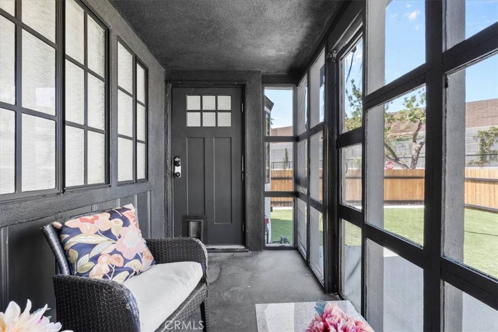 Burbank, CA 91504,1702 Landis ST