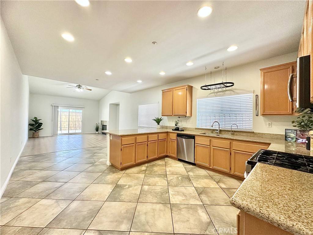 Montclair, CA 91763,11262 Poulsen AVE