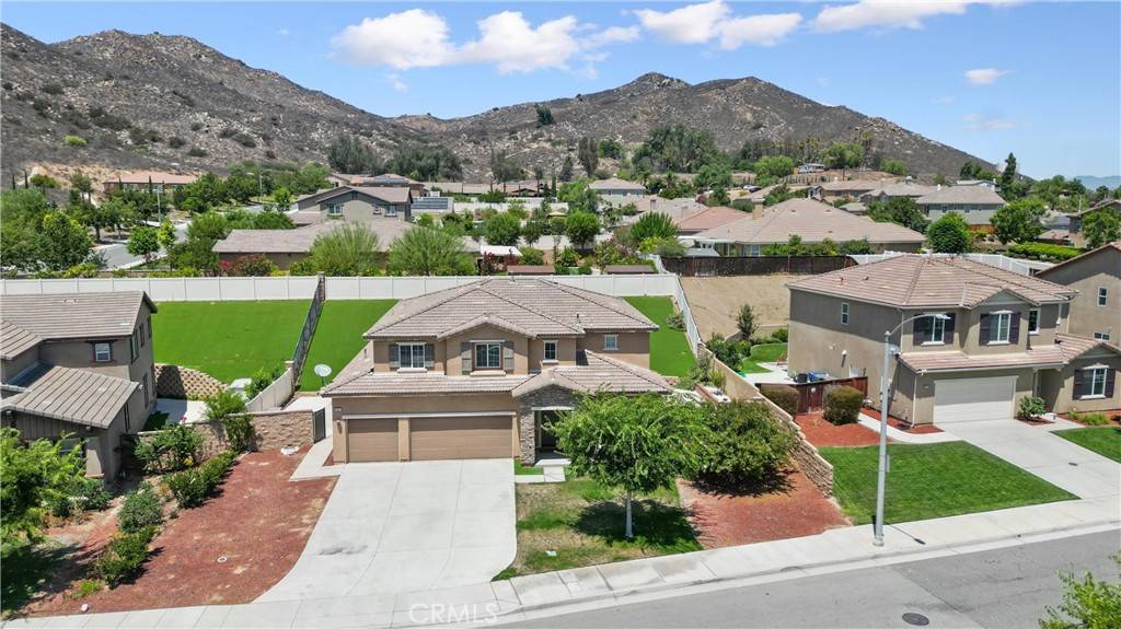 Riverside, CA 92505,12221 Dewar DR
