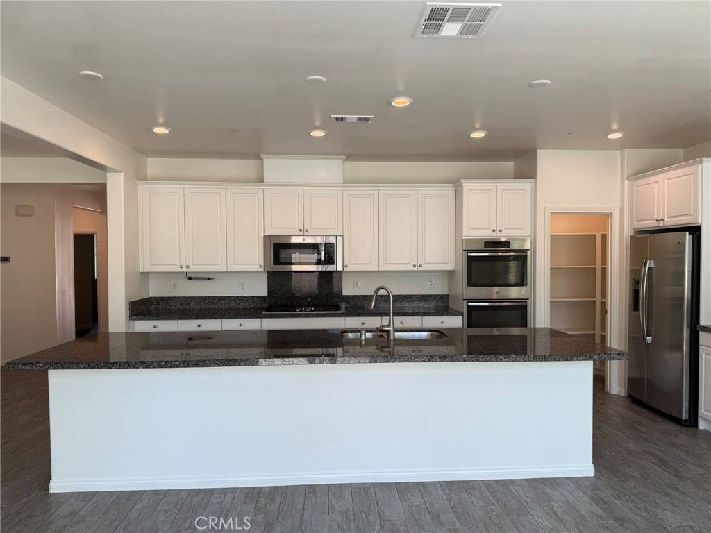 Chino, CA 91710,14211 Willamette AVE