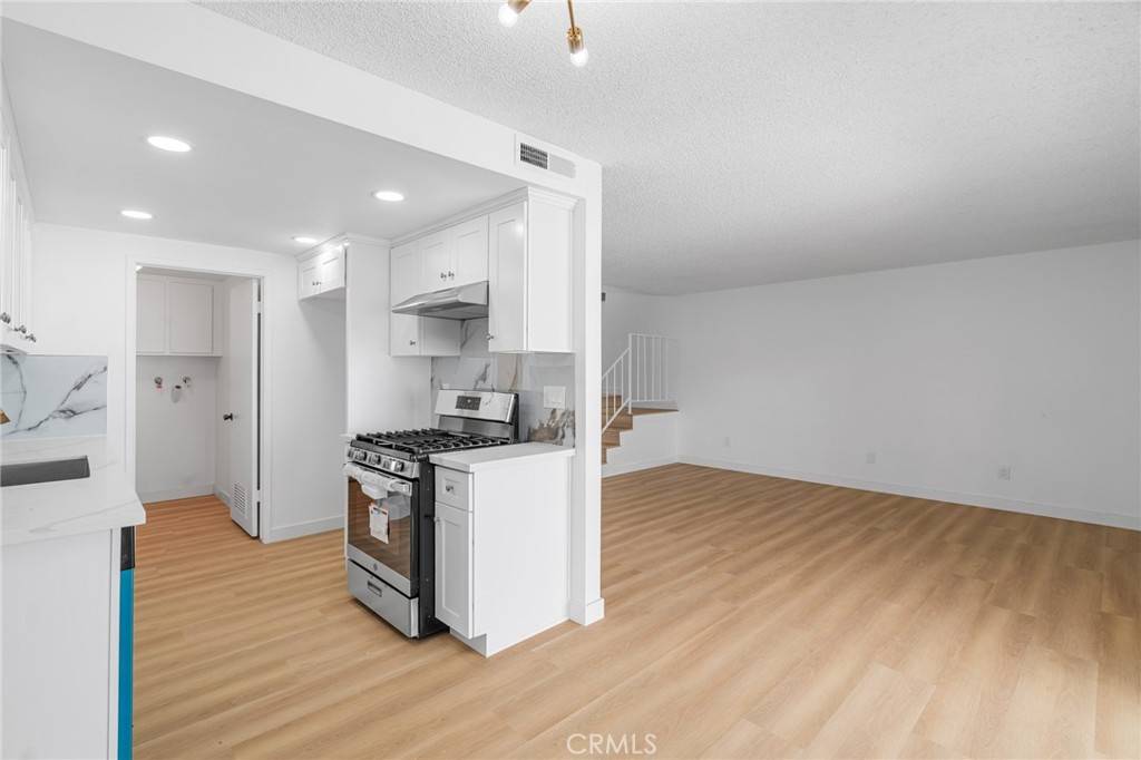 Hacienda Heights, CA 91745,1443 Eagle Park #187